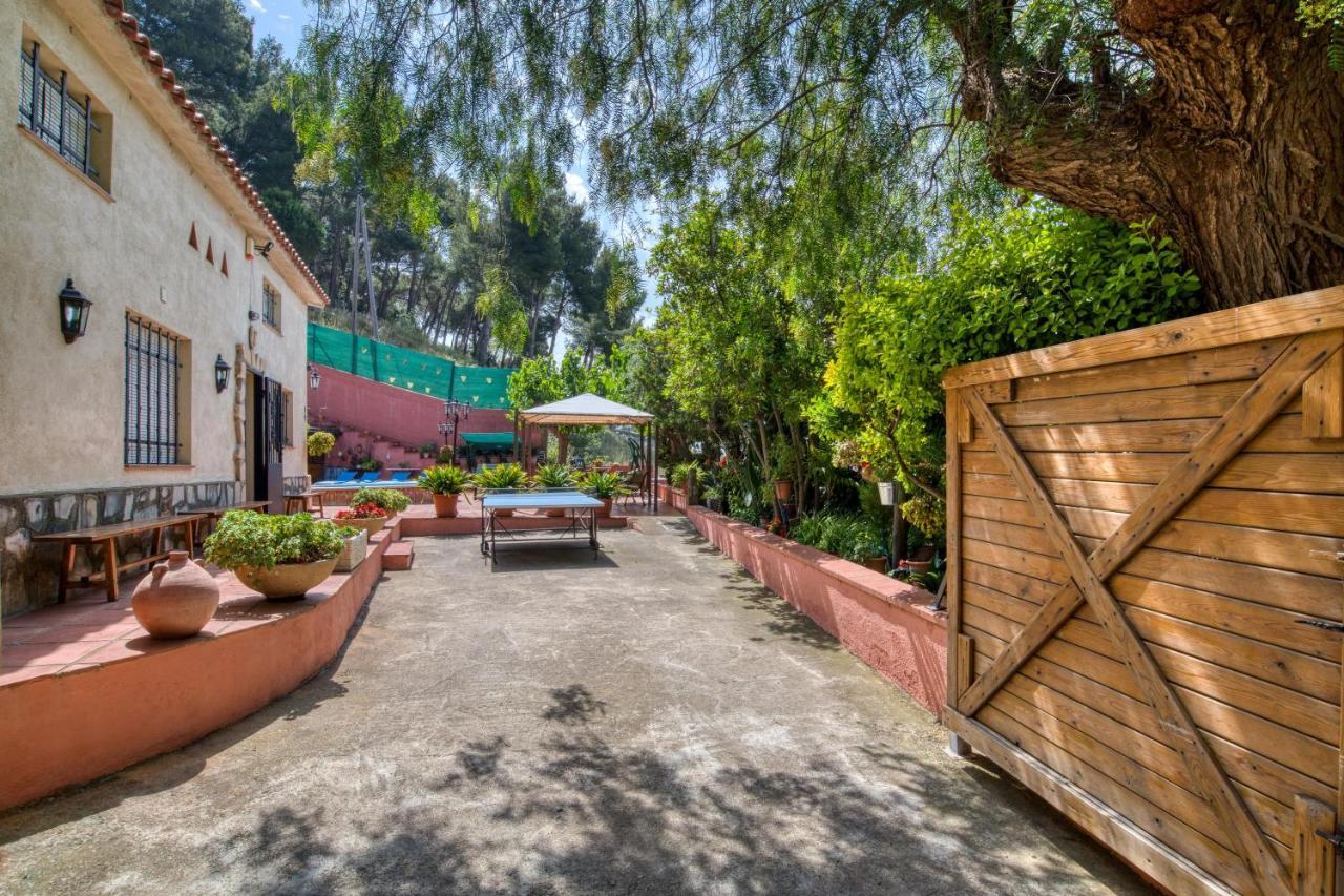 La Vinya Pineda de Mar Villa Bagian luar foto